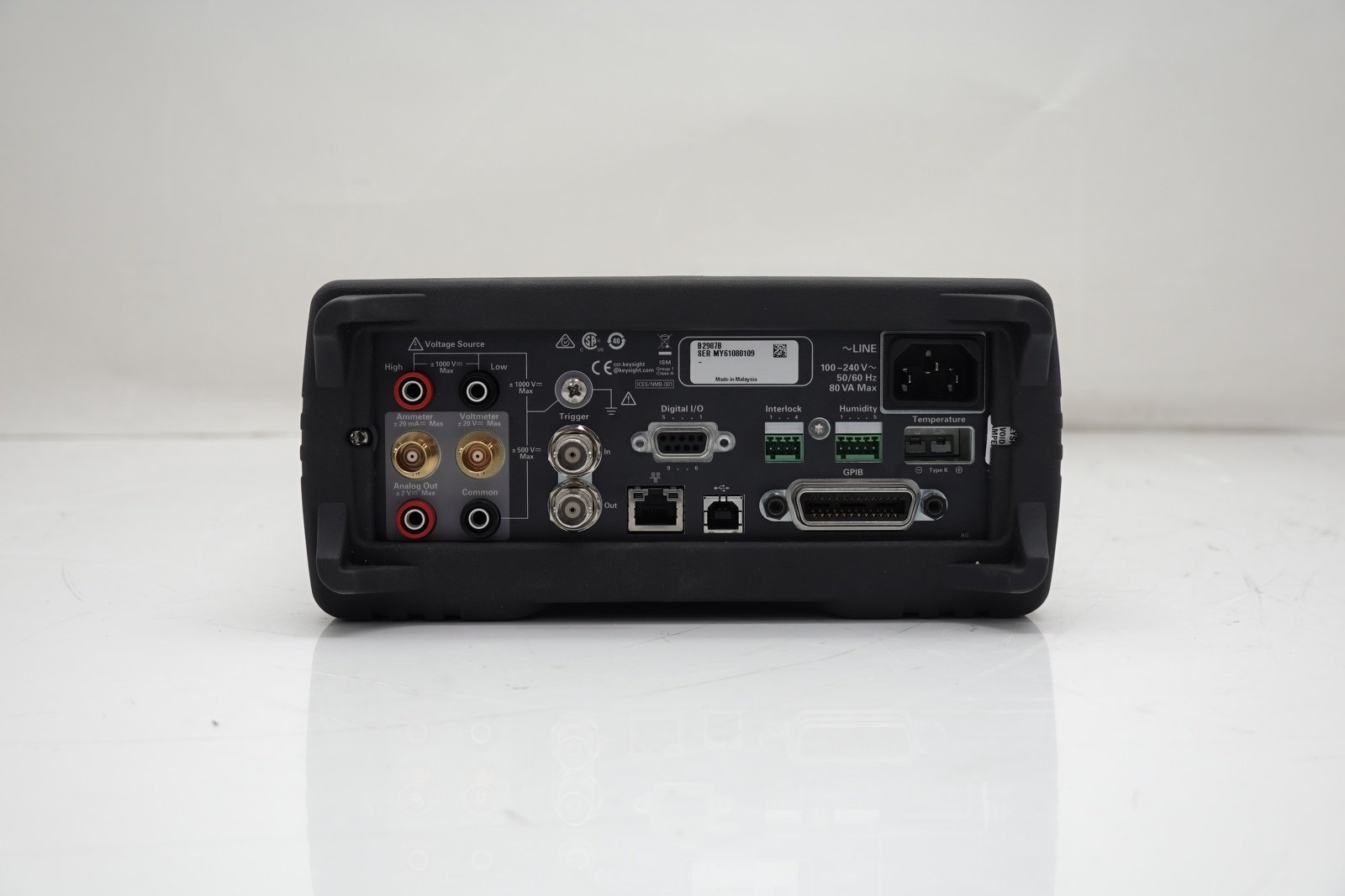 Keysight B2987B Electrometer/High Resistance Meter / 0.01fA / 1000V / Battery