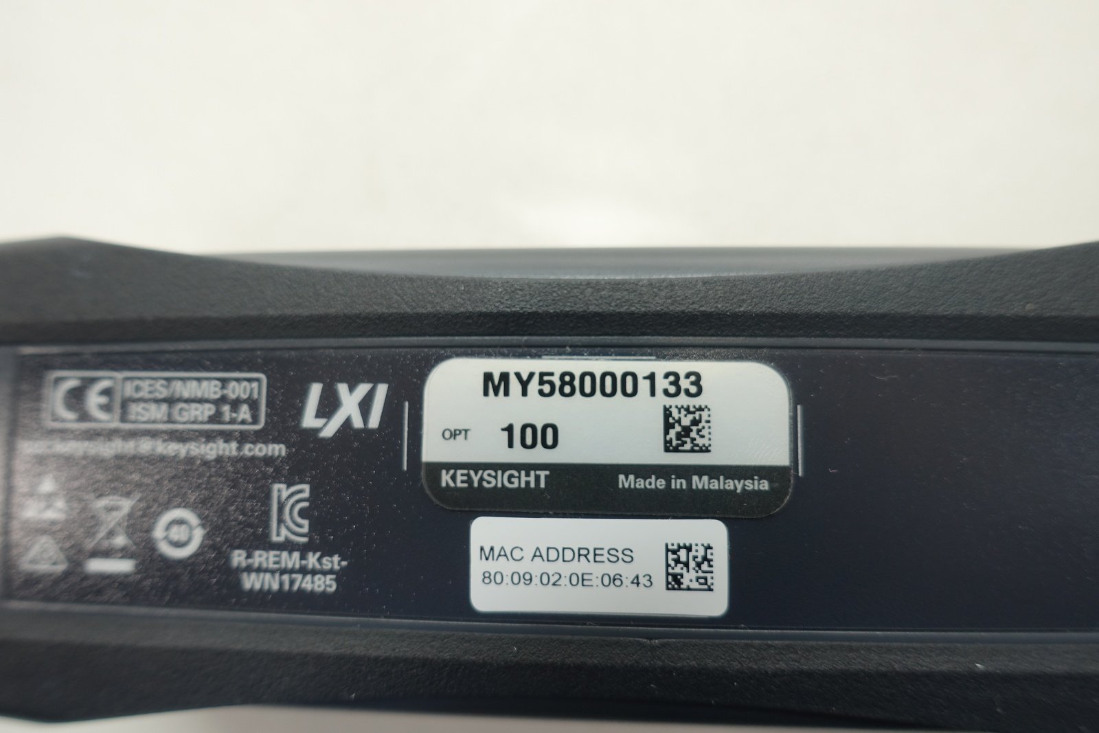 Keysight L2063XA LAN Wide Dynamic Range Average & Peak Power Sensor / 10 MHz to 33 GHz