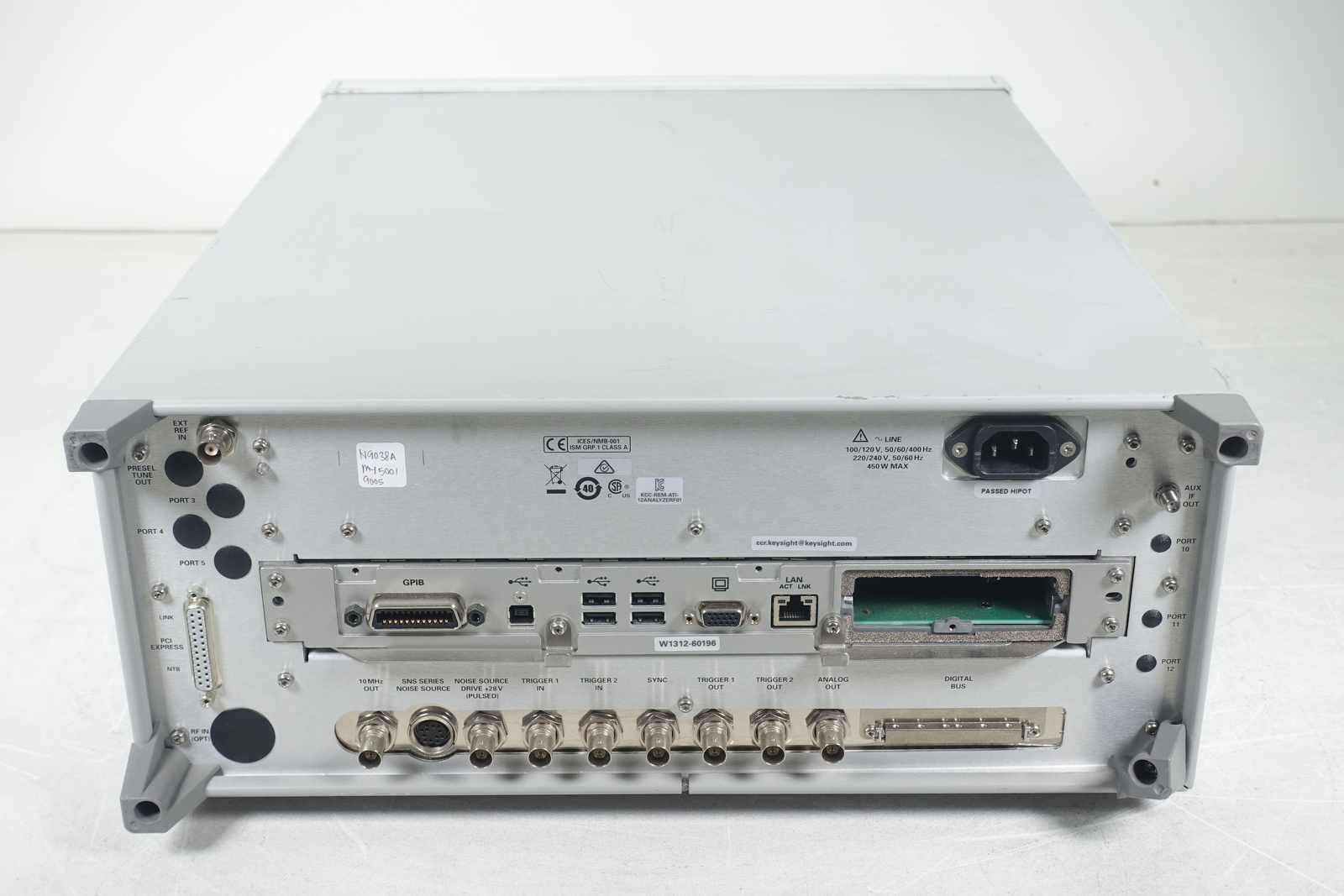 Keysight N9038A-526 3 Hz to 26.5 GHz